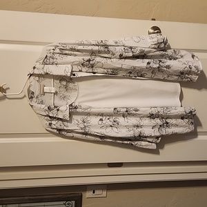 alfred dunner black and white 3/4 sleeve blouse with built in tank top size 3x